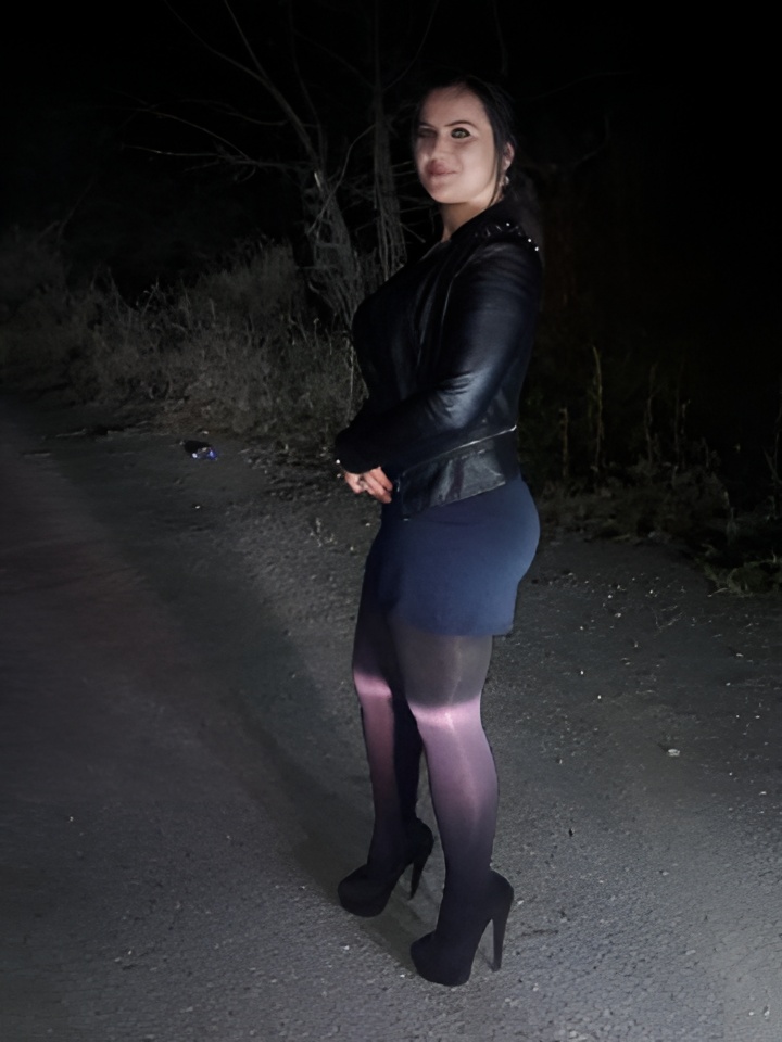 Элина привлекальеная девушка из Майский цена от 5000 руб