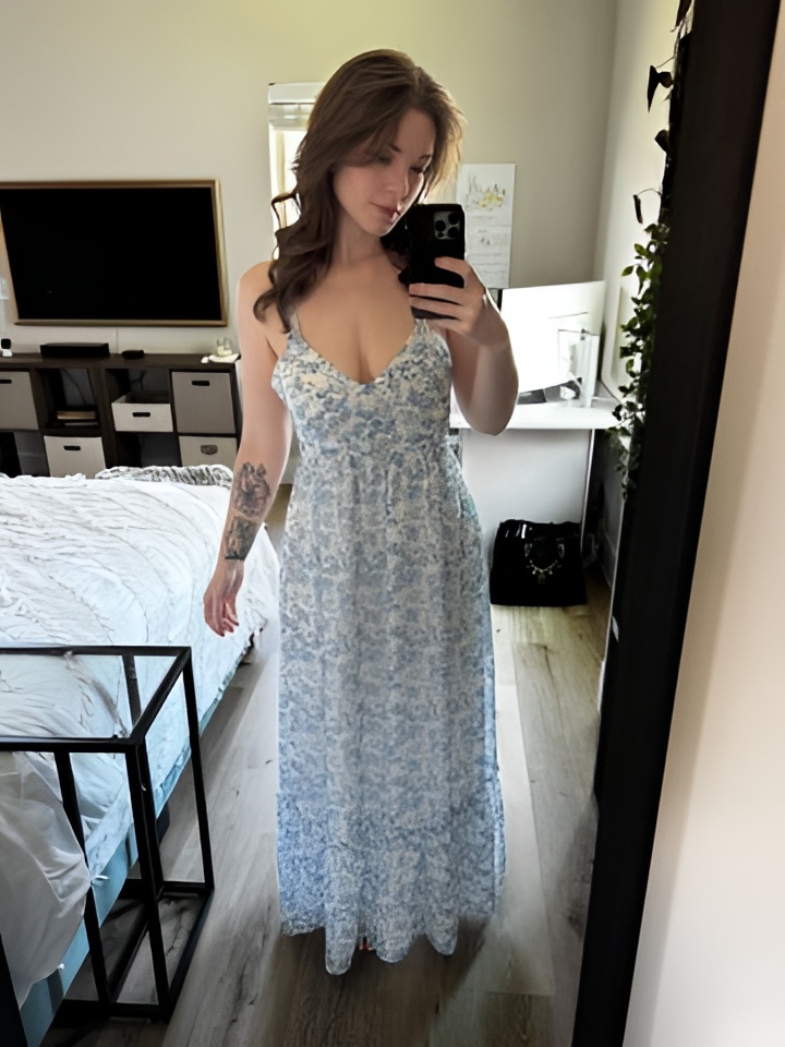 Юна привлекальеная девушка из Майский цена от 10000 руб