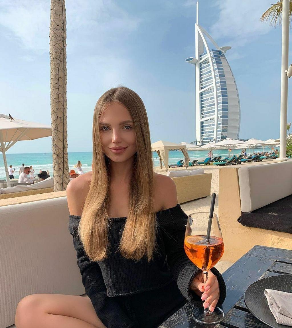 Софья привлекальеная девушка из Майский цена от 3000 руб