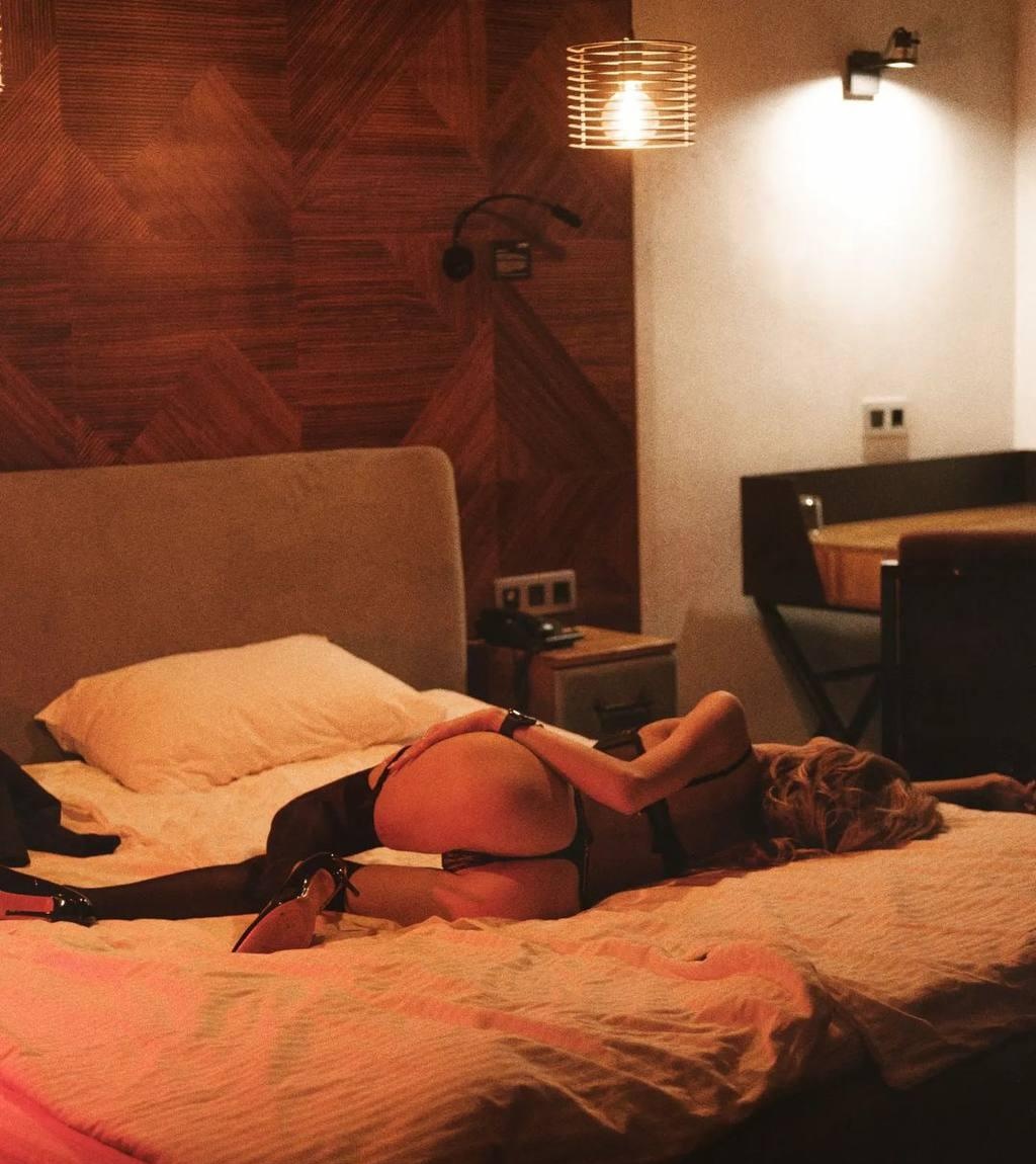 Лиза привлекальеная девушка из Майский цена от 8000 руб