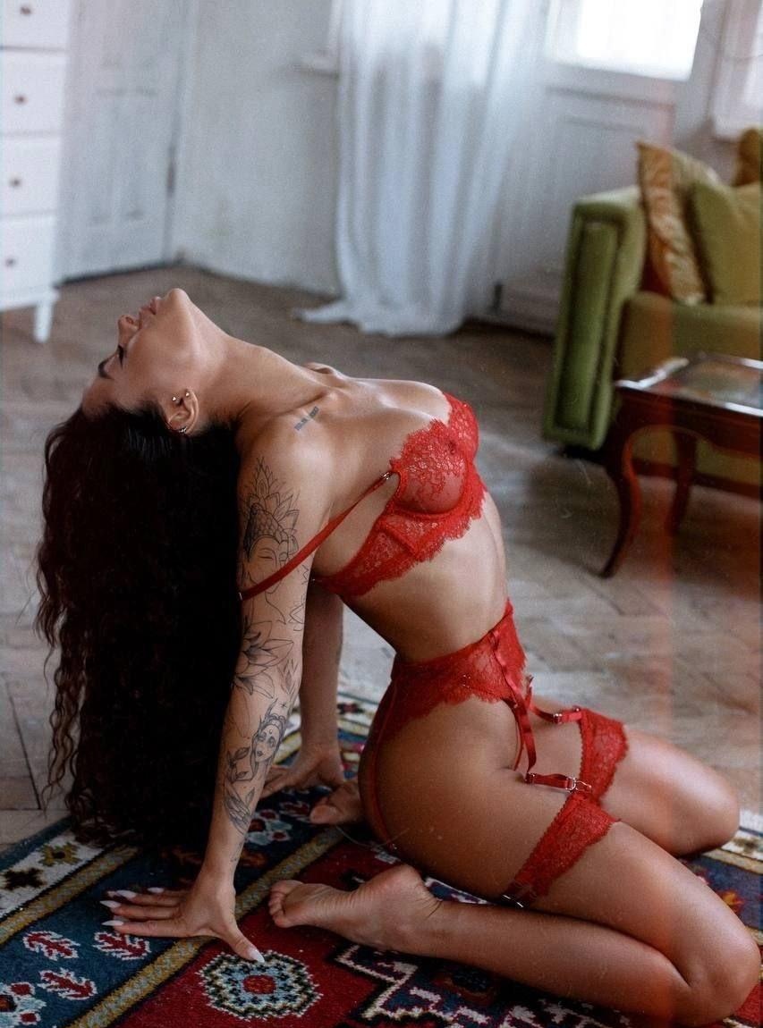 Мия привлекальеная девушка из Майский цена от 5000 руб