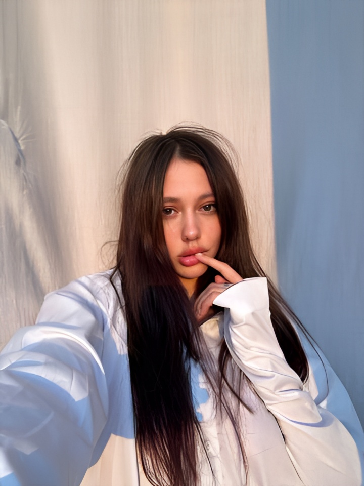 Индивидуалка Кира, доступна для личного знакомства от 1500 руб