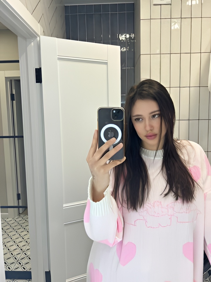 Индивидуалка Кира, доступна для личного знакомства от 1500 руб