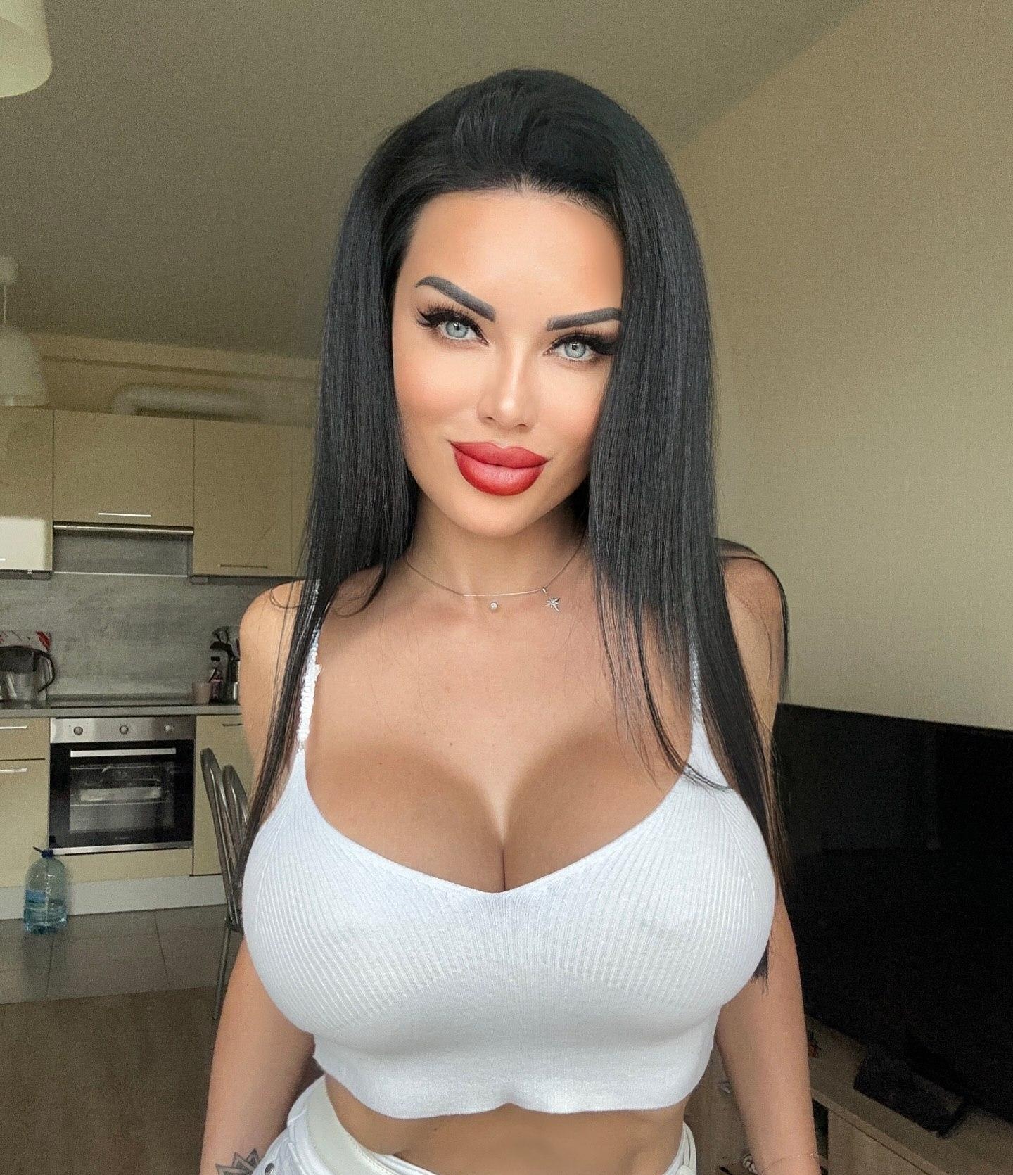 Индивидуалка Оксана, доступна для личного знакомства от 6000 руб