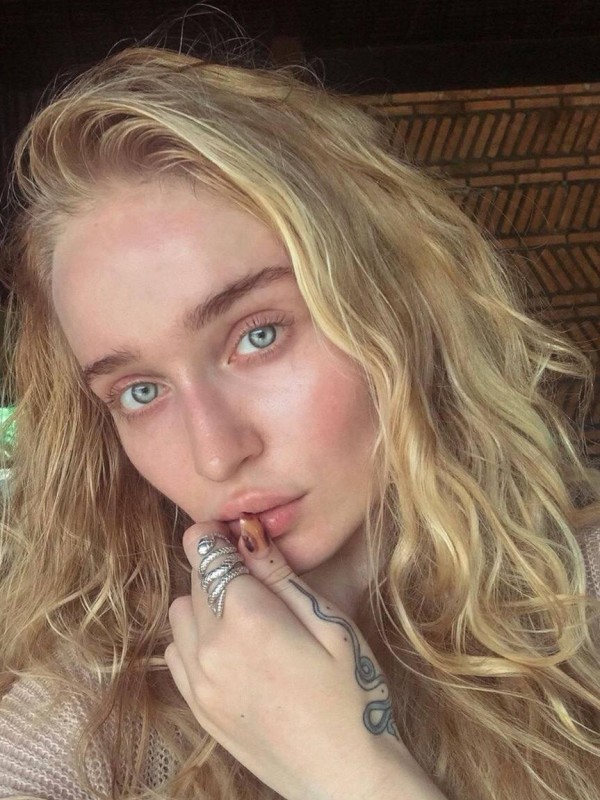 Яночка привлекательная девушка из Майский цена от 4000 руб