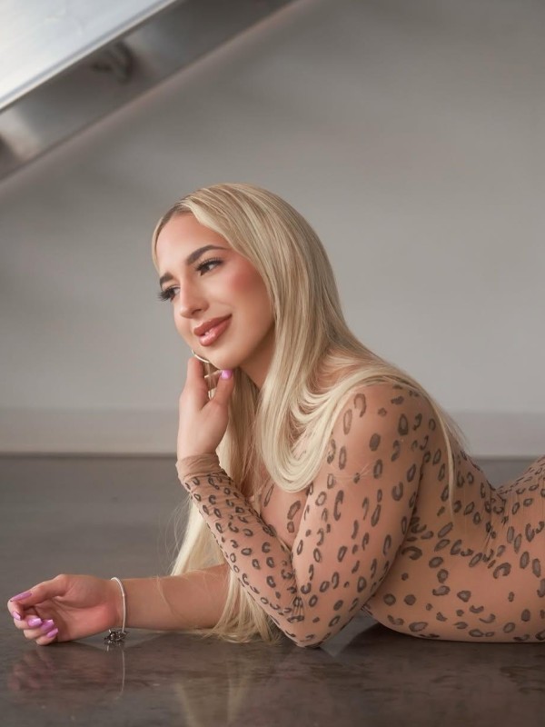 Молли привлекательная девушка из Майский цена от 8000 руб